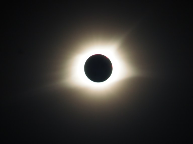 Eclipse 2017 Totality.jpg
