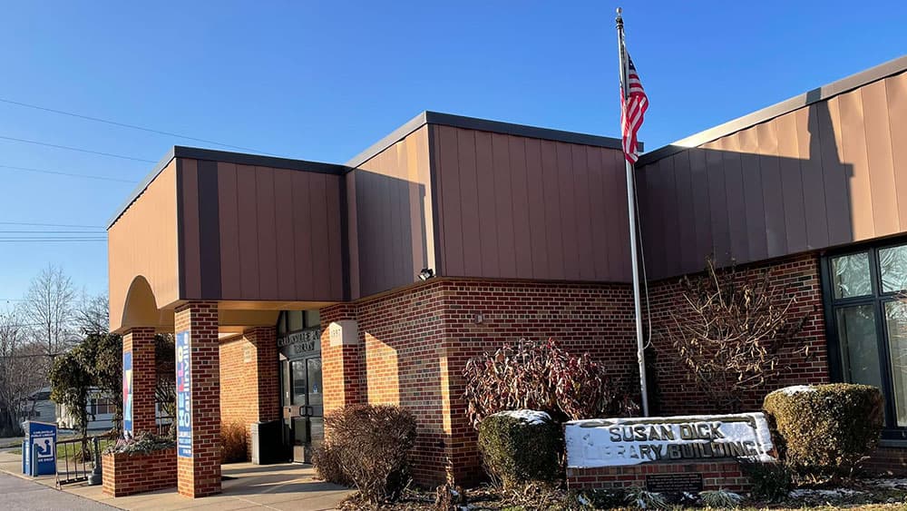 Carlinville Public Library Building